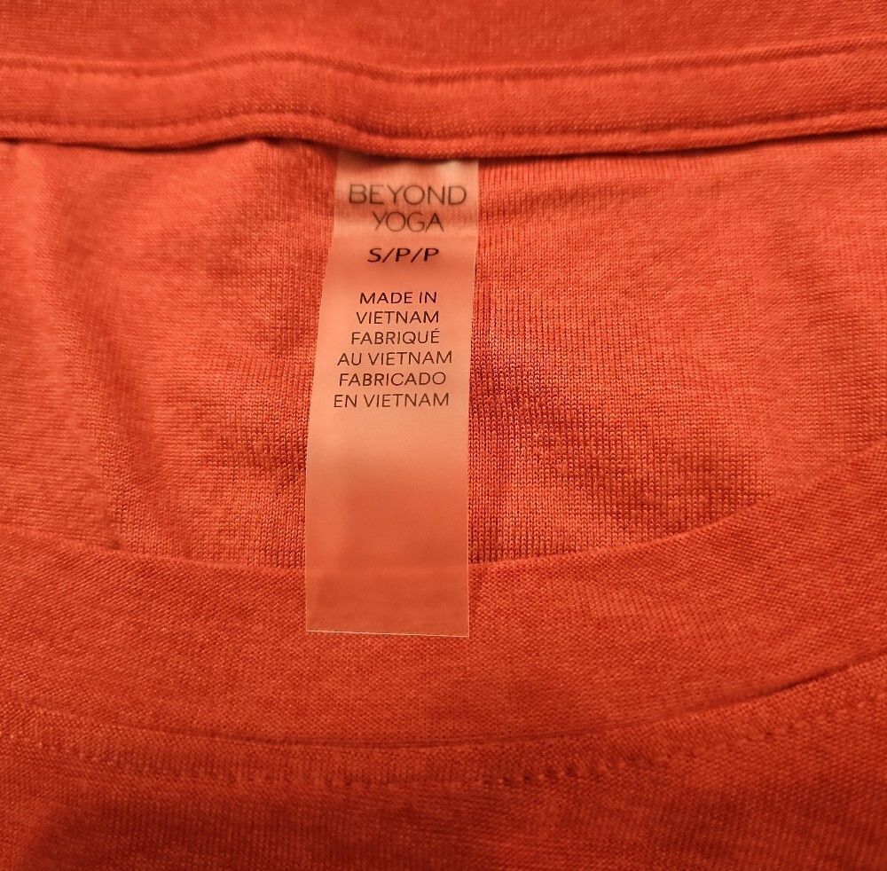 Beyond Yoga Featherweight On The Down Low Tee Size Small - Picture 5 of 5